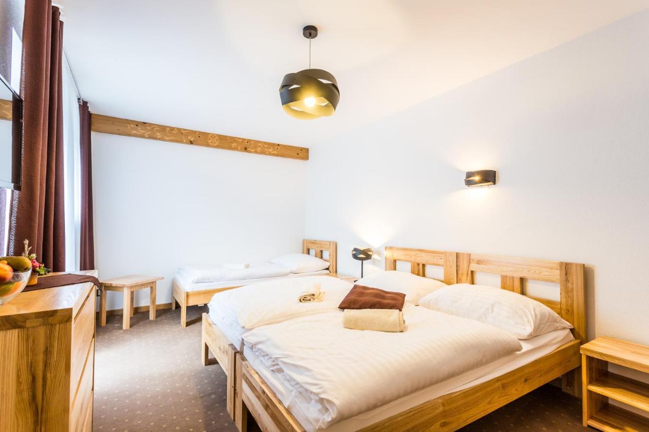 Hotel Palatin Oravsky Podzamok Dış mekan fotoğraf