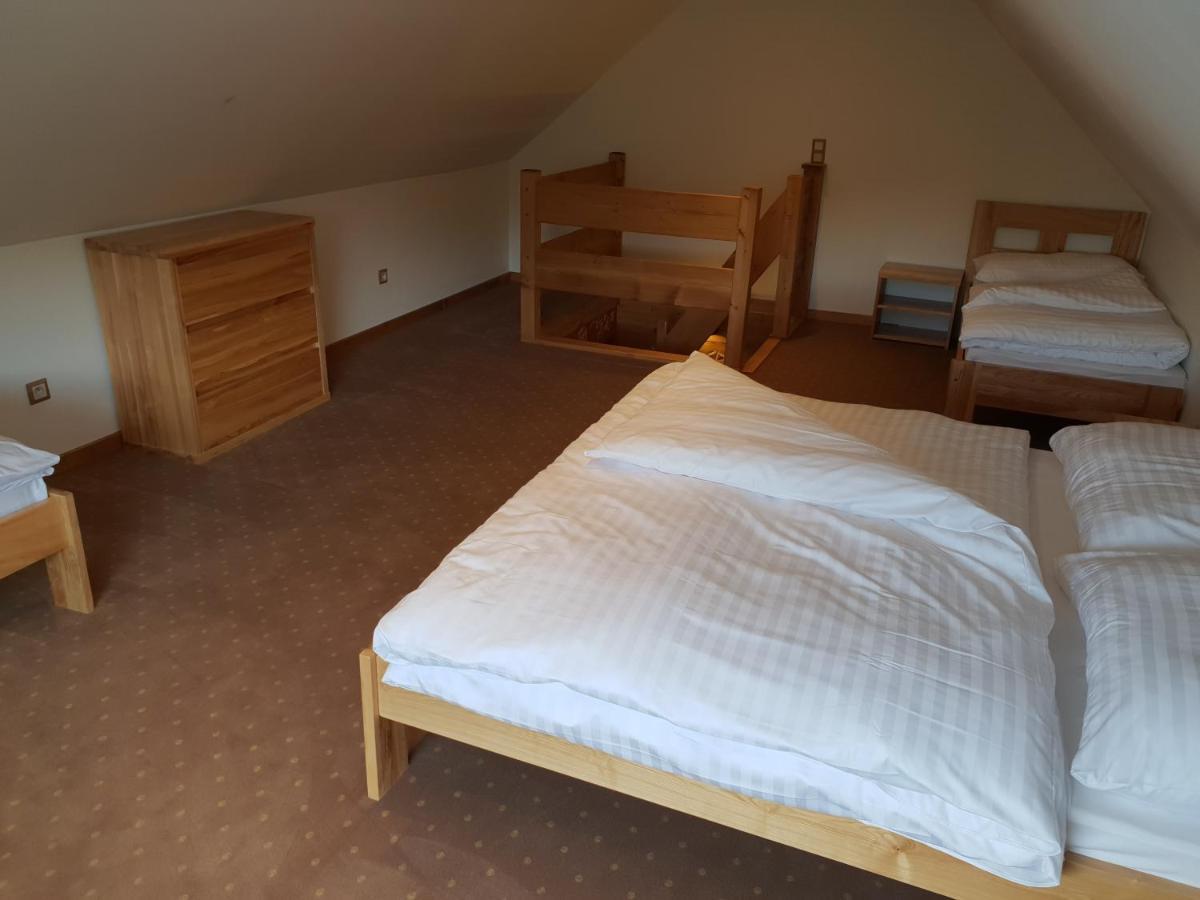 Hotel Palatin Oravsky Podzamok Dış mekan fotoğraf